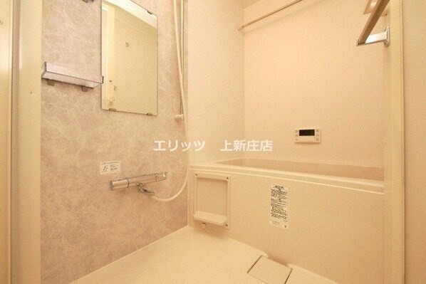 アヴェニール中崎の物件内観写真